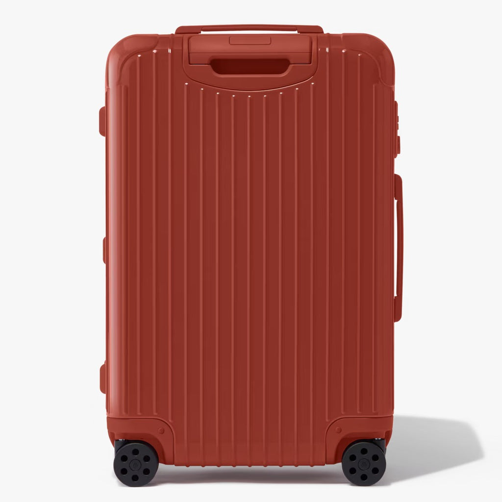 Essential Cabin Red