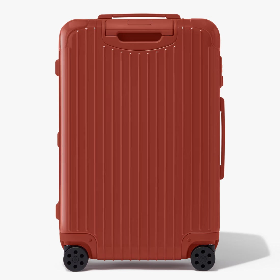 Essential Cabin Red