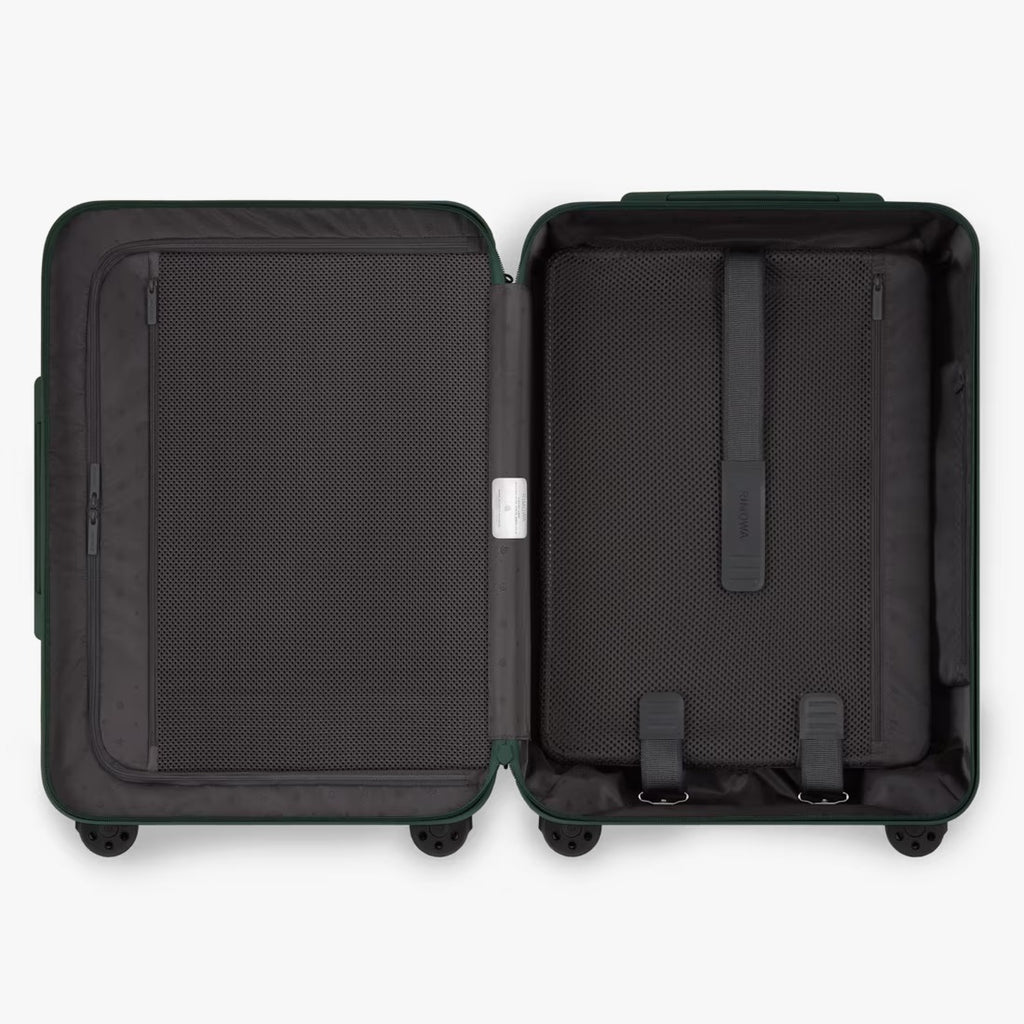 Essential Cabin Dark Green